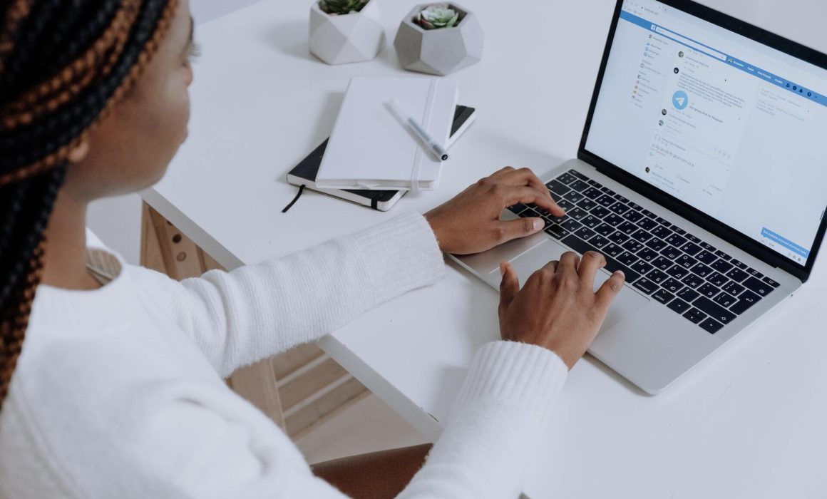 Image décorative pour l'API de conversion de Facebook